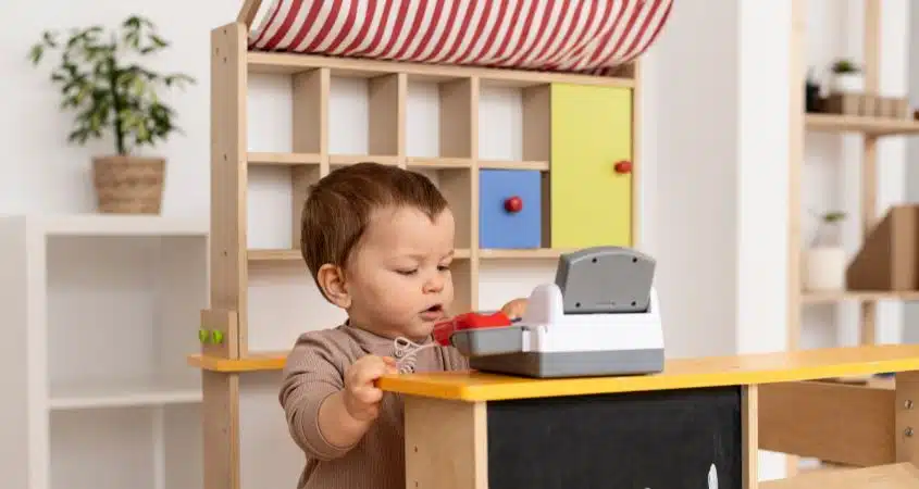 ребенок в детском садике